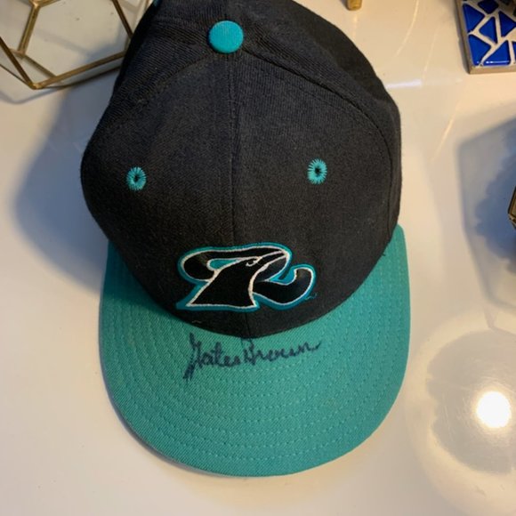 New Haven Ravens signed gates brown - Picture 2 of 5